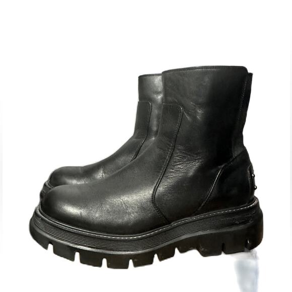 Aquatalia Skyler Black‎ Leather Water-Resistant Lug Sole Platform Boot Size 10 - Picture 4 of 12